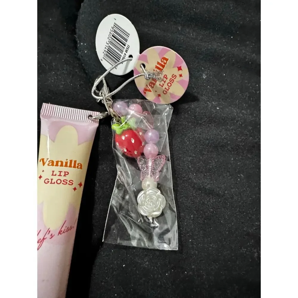 NWT Vanilla Lip Gloss With Charm